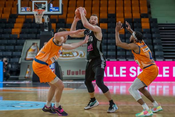 很多球迷会 很多球迷会