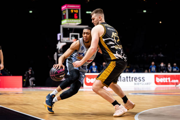 那不勒斯主 那不勒斯主