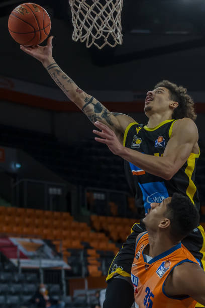 战强敌日本 战强敌日本