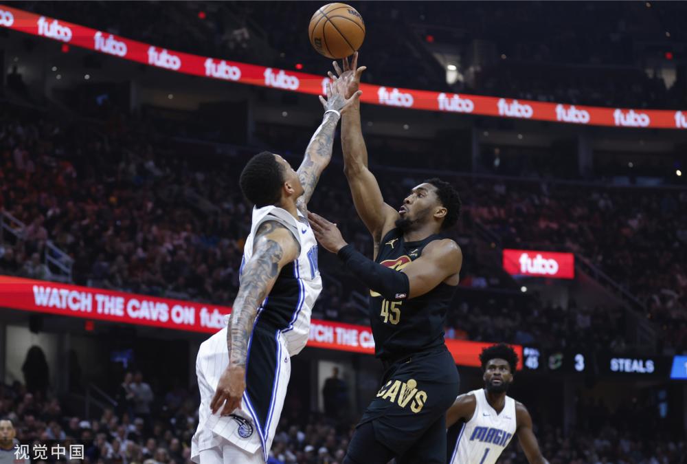 临财务紧张 临财务紧张