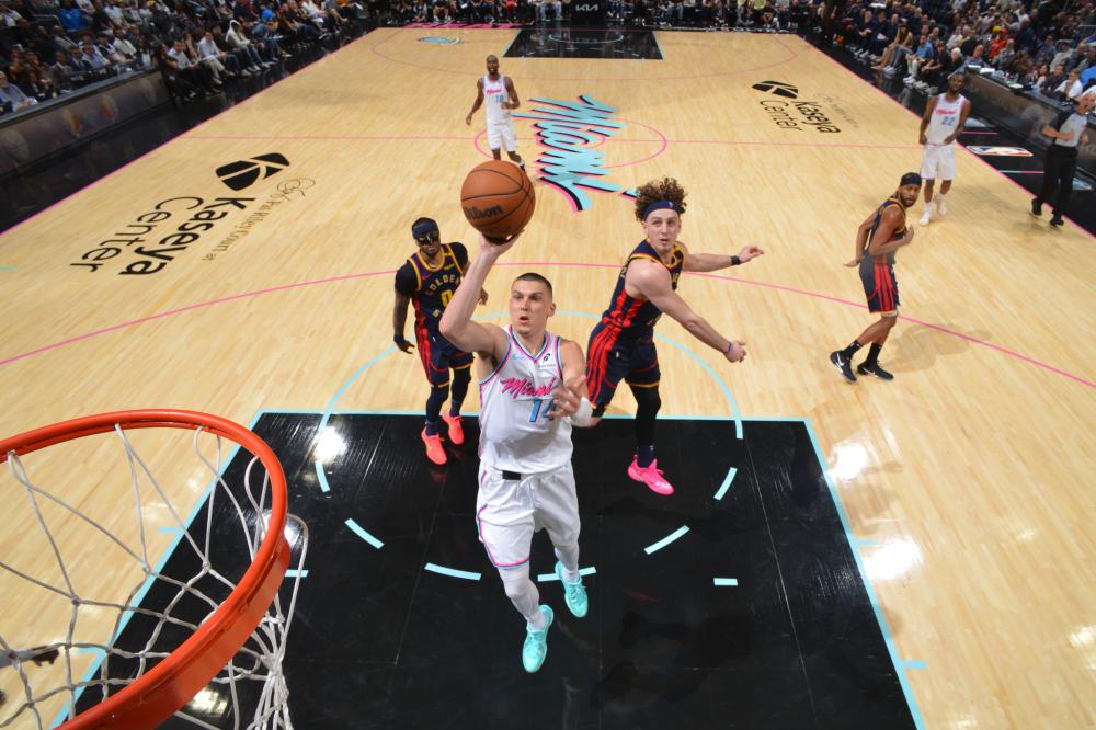 观察其他球 观察其他球