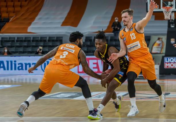 辽宁队球员 辽宁队球员