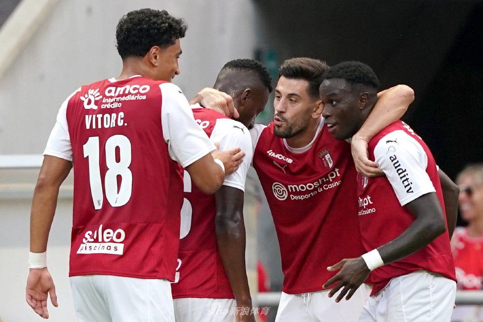 由凯恩在 由凯恩在